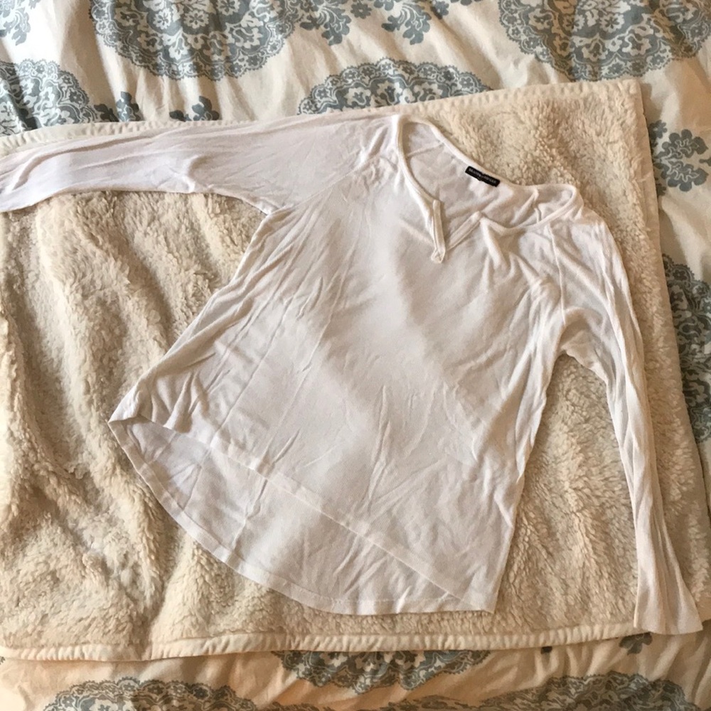 Brandy Melville white long sleeved t-shirt